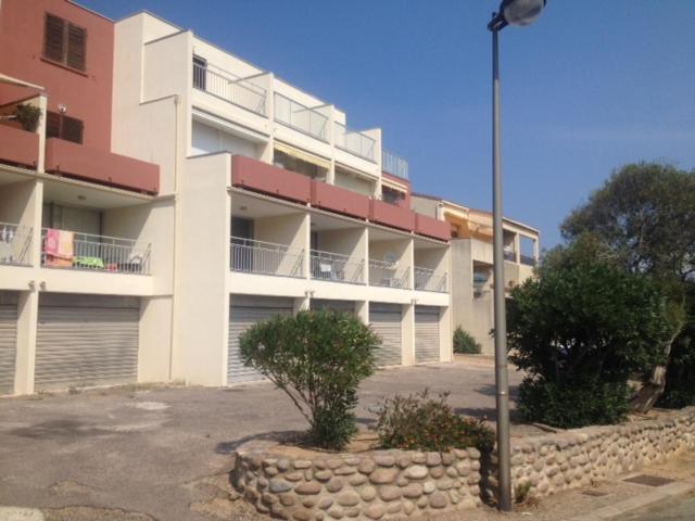 Appartement Vue Mer Et Montagne Calvi (Corsica) Exterior foto